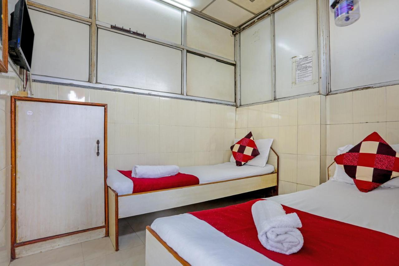 מומביי Terminus Hotel Bandra מראה חיצוני תמונה