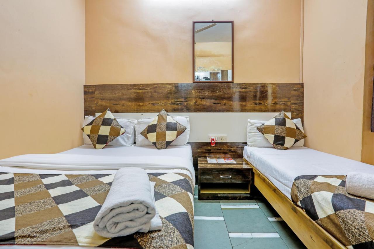 מומביי Terminus Hotel Bandra מראה חיצוני תמונה